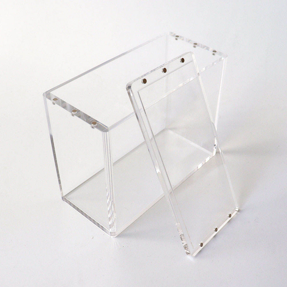 Boîtier acrylique — Display One Piece FR/EN